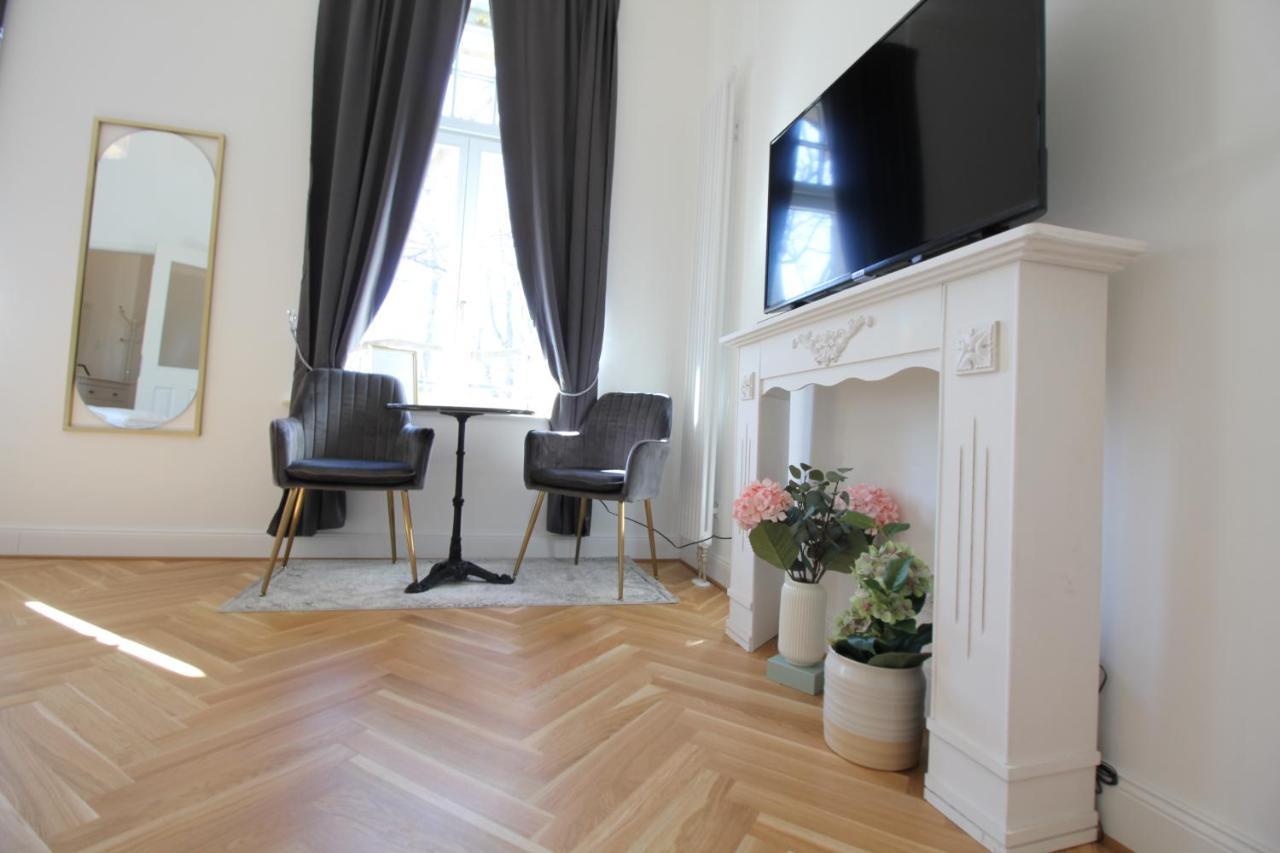 Zu Besuch Im Palast - Perfekte Lage Dresden Ngoại thất bức ảnh